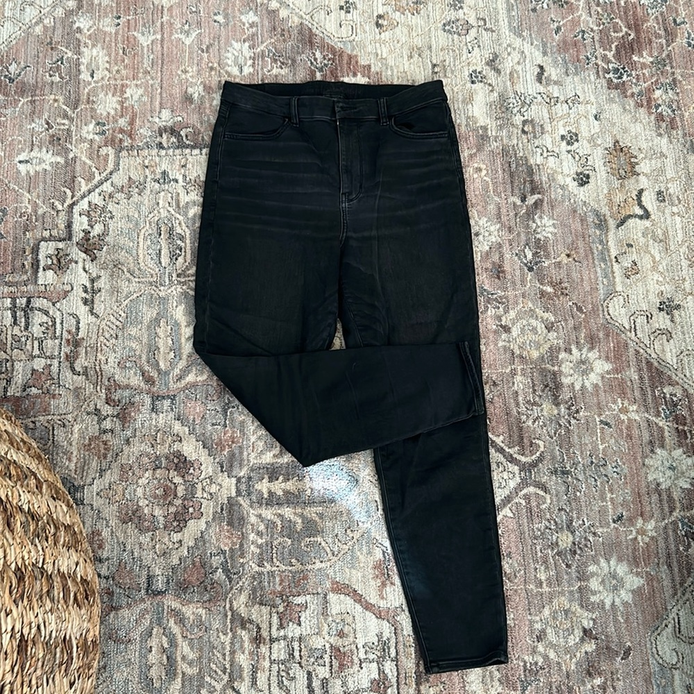 AE Black Jeggings